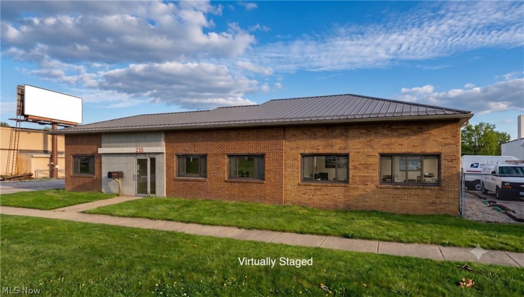 215 Munroe Falls Avenue, Cuyahoga Falls, OH