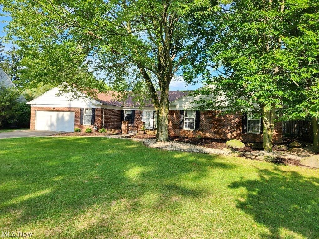 59 Trumbull Drive, Hudson, OH