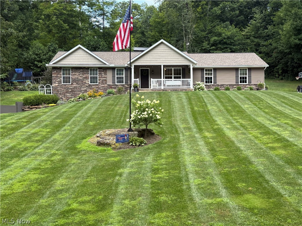 7595 Arbon Drive, Millersburg, OH