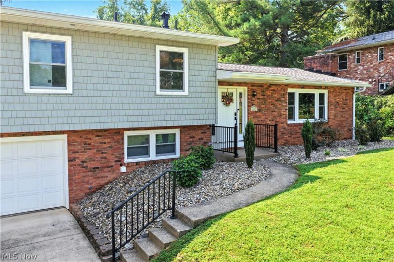 107 Woodcrest Drive, Marietta, OH - Photo 4