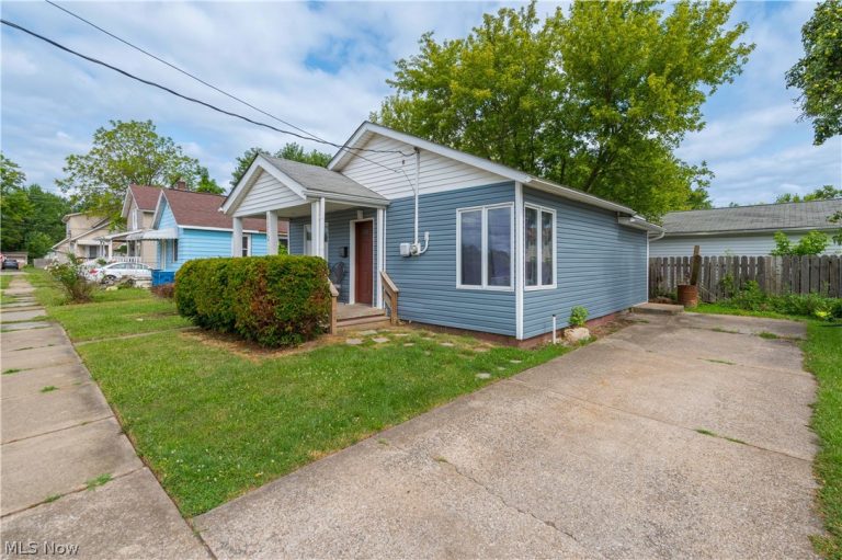 1312 14th Street, Lorain, OH - Photo 2