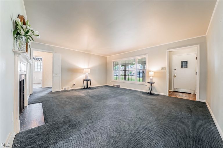 18690 Inglewood Avenue, Rocky River, OH - Photo 8