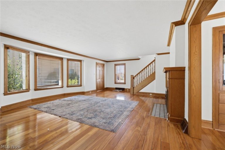 1415 Blossom Park Avenue, Lakewood, OH - Photo 6