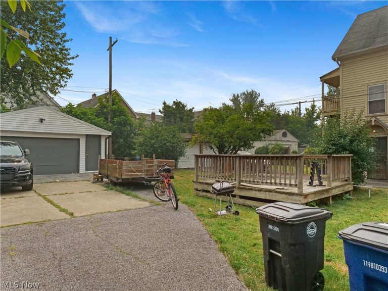 3713 153rd Street, Cleveland, OH - Photo 4