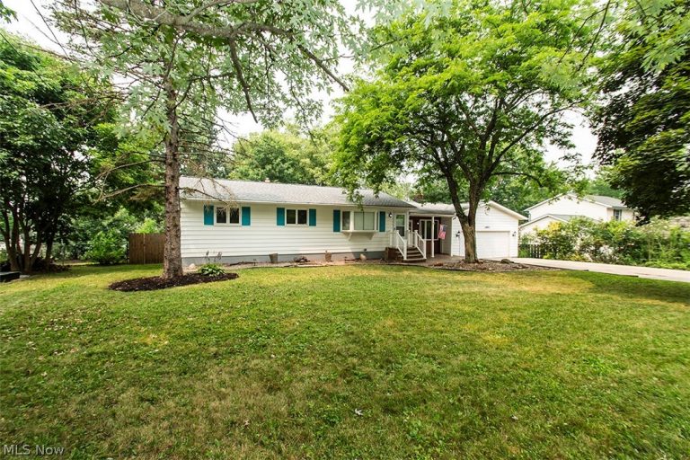 1490 Garfield Avenue, Brunswick, OH - Photo 3