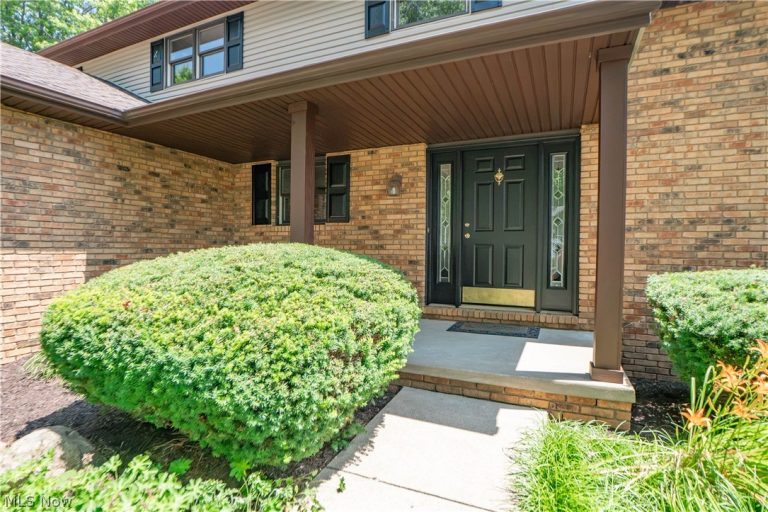 6104 Shipslanding Avenue, Canton, OH - Photo 5