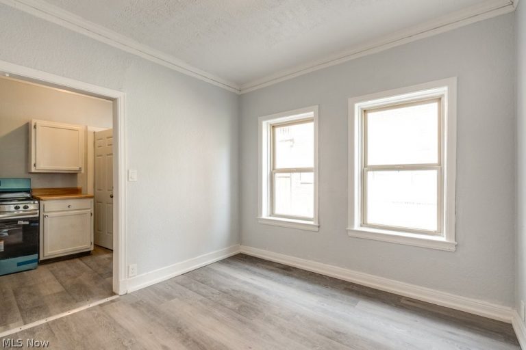 2840 Moreland Boulevard, Cleveland, OH - Photo 2