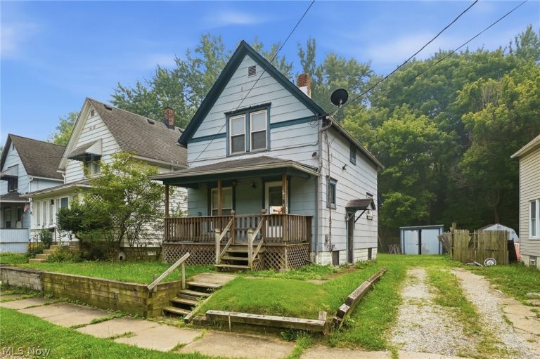 268 Adams Street, Akron, OH - Photo 2