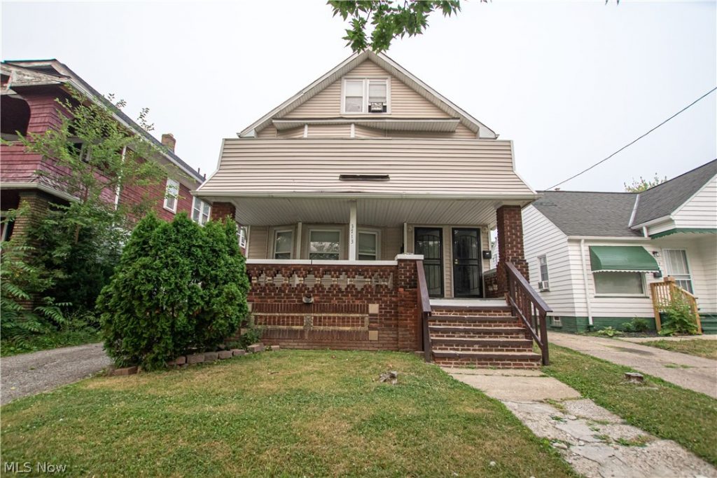 3713 151st Street, Cleveland, OH