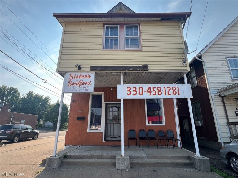 900 Harrison Avenue, Canton, OH - Photo 3
