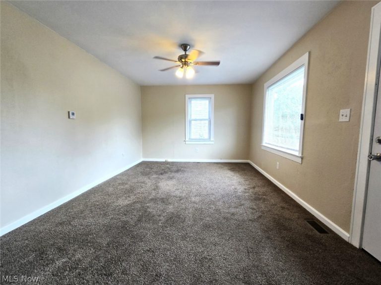1103 30th Street, Parkersburg, WV - Photo 5