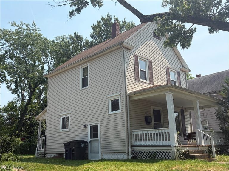 1273 Girard Street, Akron, OH - Photo 4