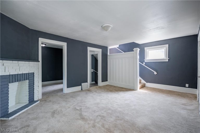 757 Baird Street, Akron, OH - Photo 8