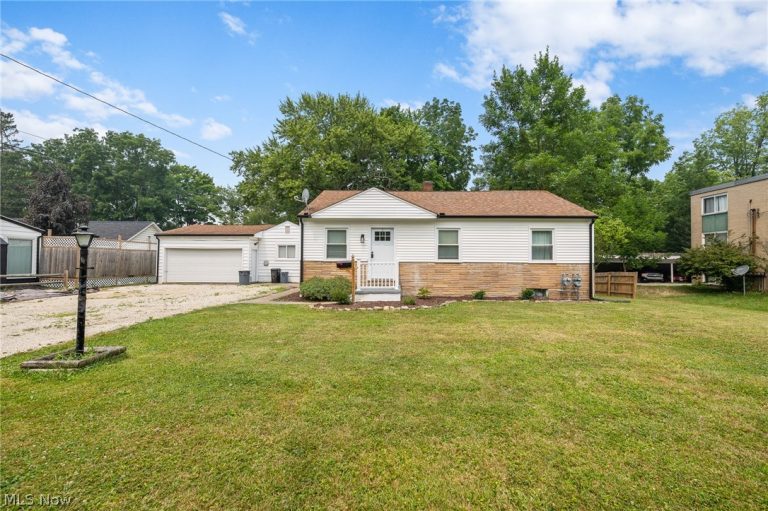327 Baxter Street, Medina, OH, 44256