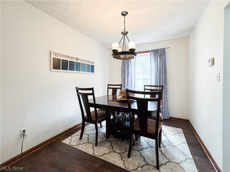 536 Austin Drive #F, Barberton, OH - Photo 6