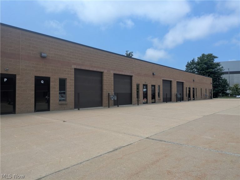 9010 Tyler Boulevard, Mentor, OH - Photo 4