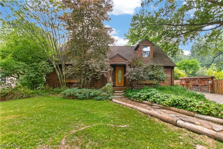 27341 Bagley Road, Olmsted Twp, OH, 44138