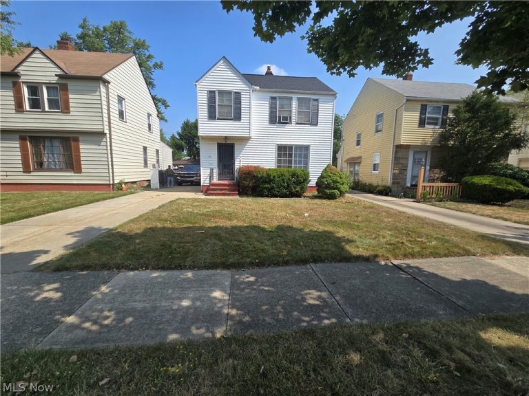 4069 Hinsdale Road, Cleveland, OH, 44121