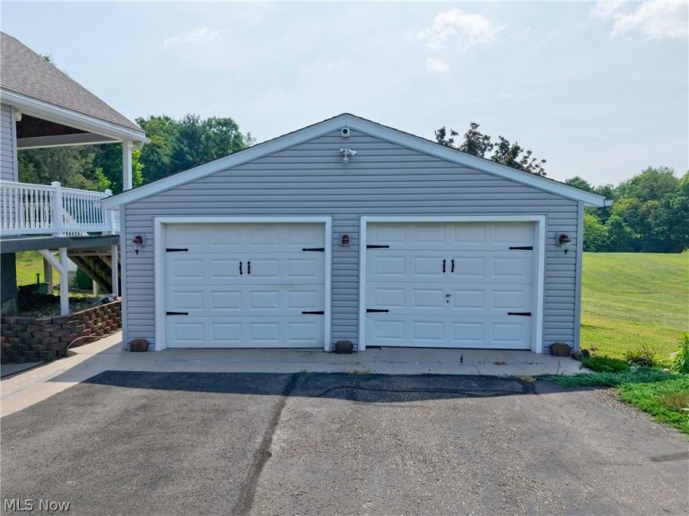 54747 Mount Victory Road, Powhatan Point, OH - Photo 4
