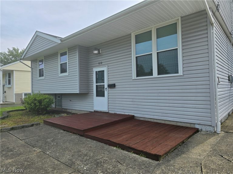 610 Notre Dame Avenue, Youngstown, OH - Photo 3