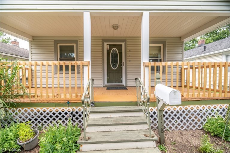 718 Virginia Avenue, Akron, OH - Photo 4