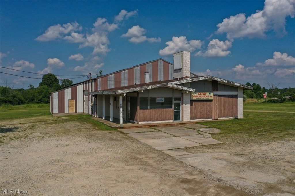 4330 State Route 14, Ravenna, OH