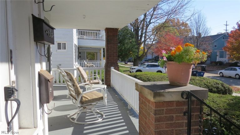 13314 Merl Avenue, Lakewood, OH - Photo 2