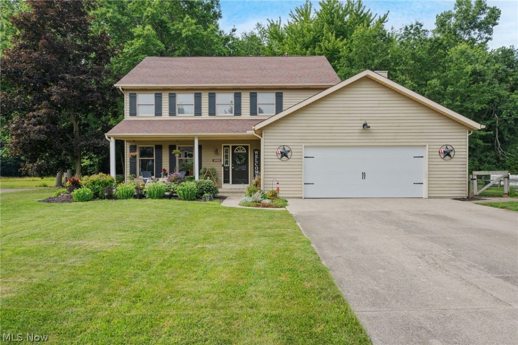 34452 Heatherwood Avenue, Avon, OH