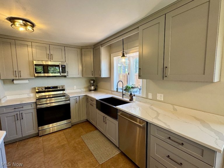 95 Sunset Drive, Mcconnelsville, OH - Photo 4