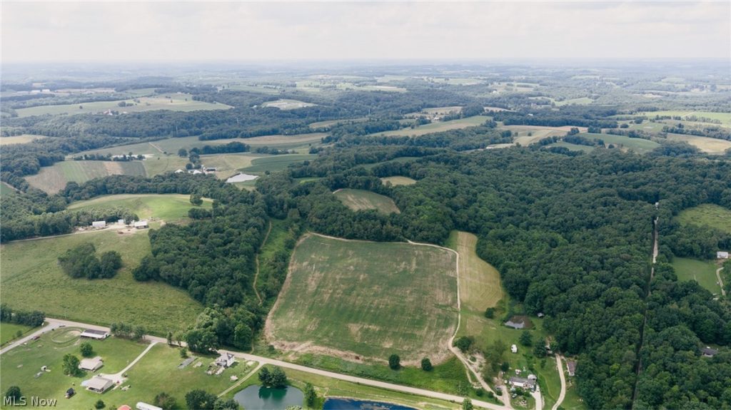 3151 Buttercup Road, Carrollton, OH