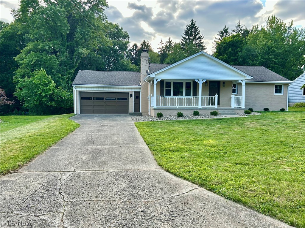 22 Orchard Drive, Poland, OH