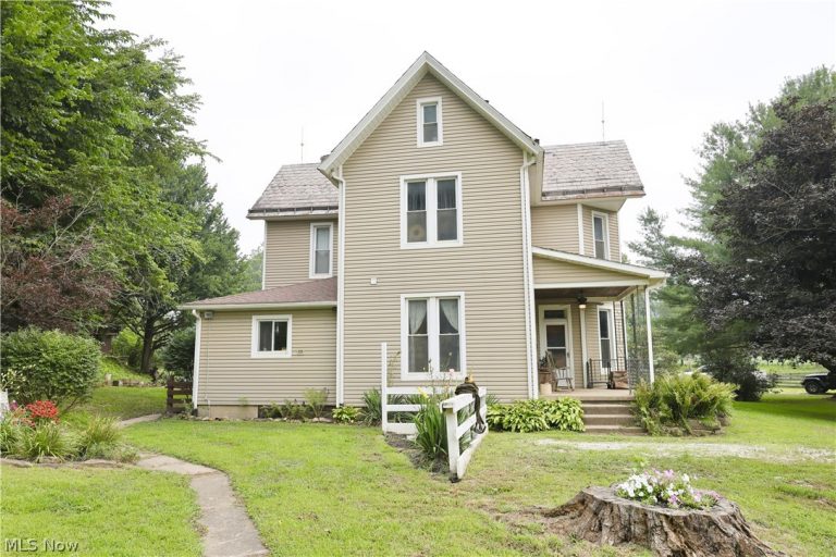 10373 Township Road 54, Killbuck, OH - Photo 2