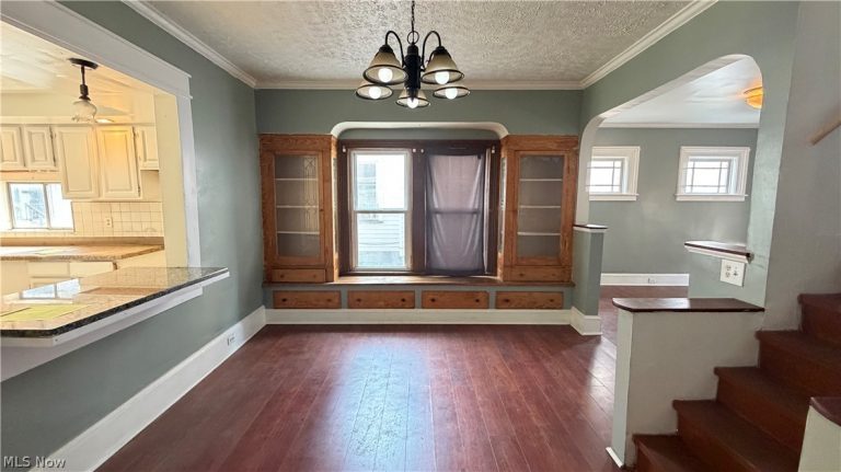 7425 Harvard Avenue, Cleveland, OH - Photo 3