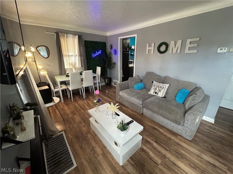 3834 116th Street, Cleveland, OH - Photo 2