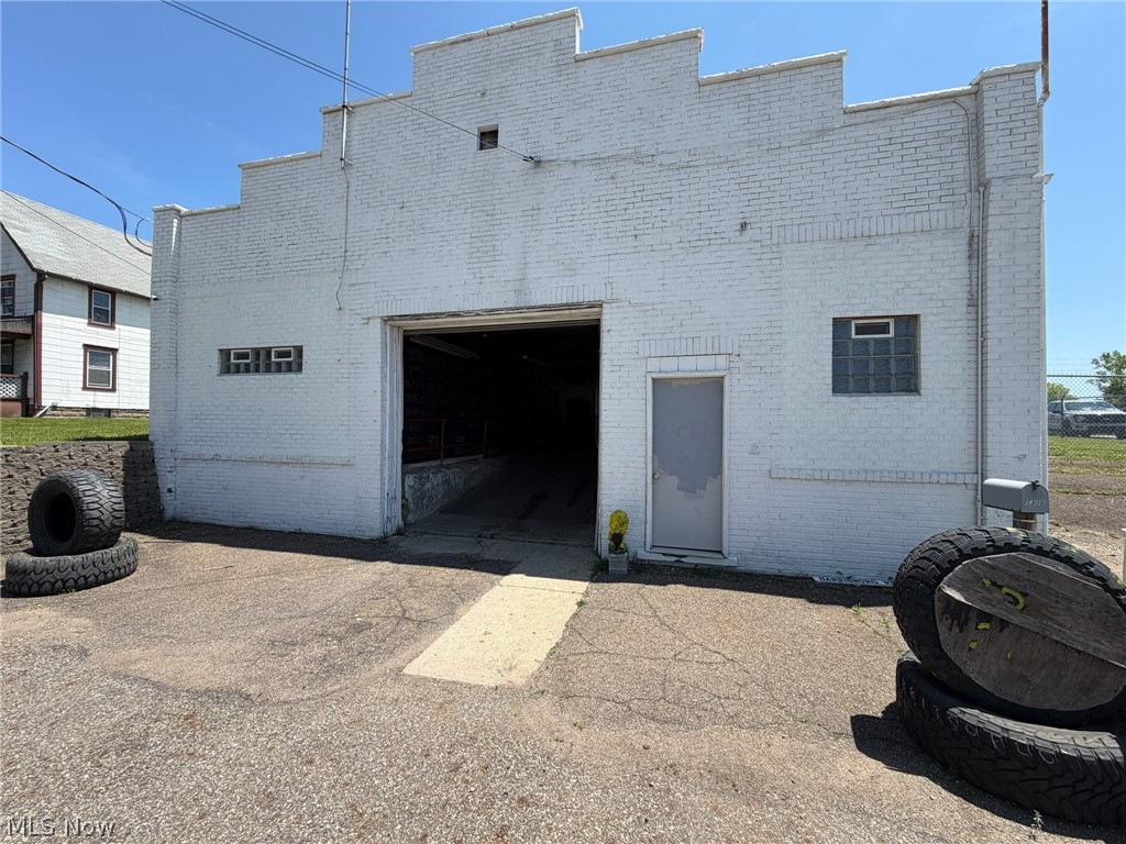 1306 Harrisburg Road, Canton, OH