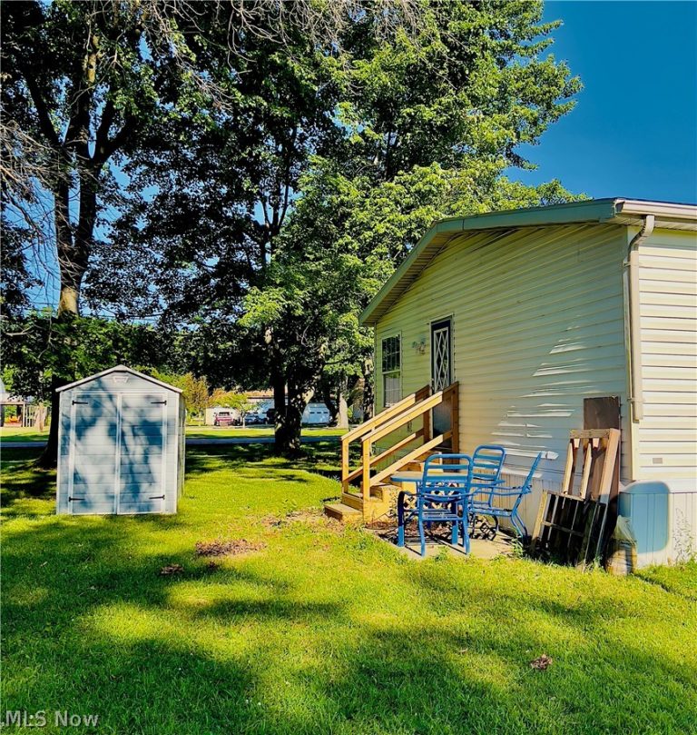 3585 Austin Road ##9, Geneva, OH - Photo 3