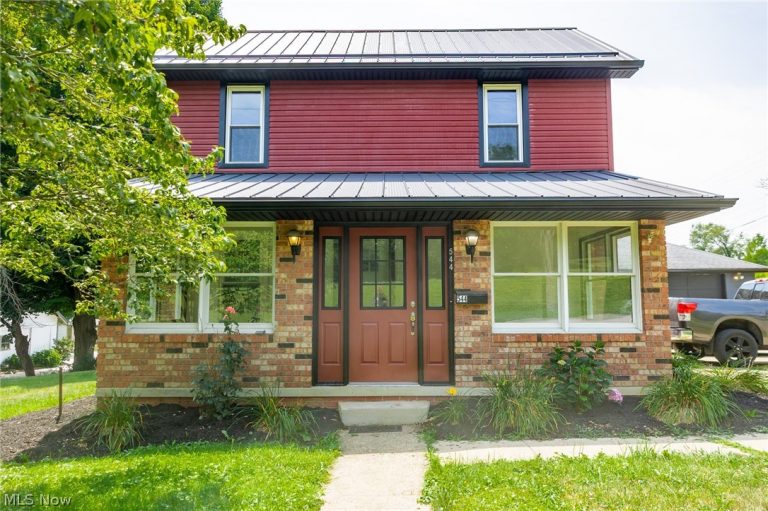 544 Mill Street, Fredericksburg, OH - Photo 2