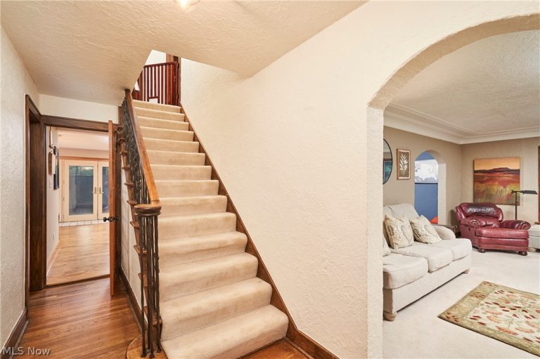 477 Palisades Drive, Akron, OH - Photo 5