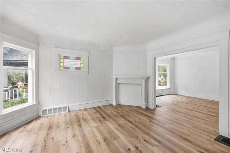 1429 107th Street, Cleveland, OH - Photo 8