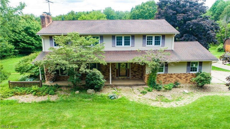 3210 Vanderhoof Road, Clinton, OH - Photo 2