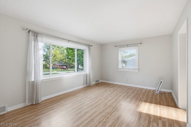 1539 Vine Street, Kent, OH - Photo 6