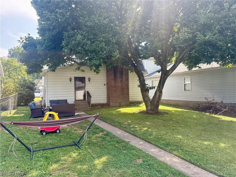 919 33rd Street, Parkersburg, WV - Photo 5
