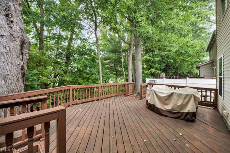 6472 Monroe Lane, North Ridgeville, OH - Photo 6