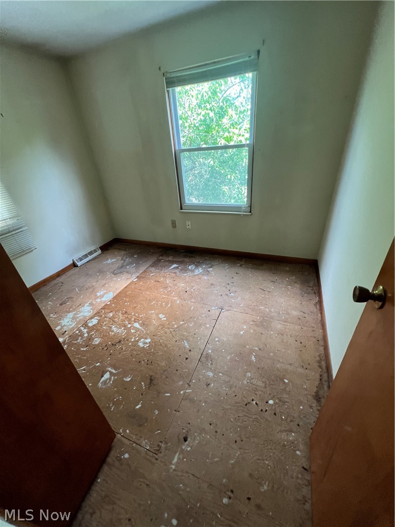 203 Parkway Drive, Madison, OH - Photo 5