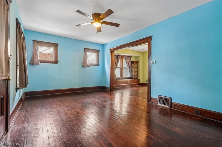 1531 Winchester Avenue, Lakewood, OH - Photo 4