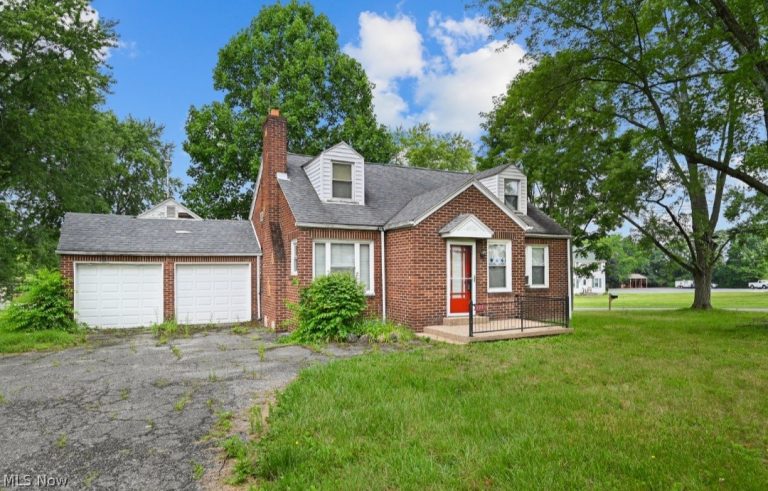 374 Niles Cortland Road, Warren, OH - Photo 3