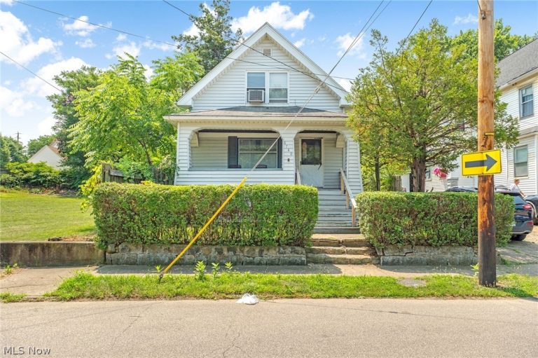 6740 Baxter Avenue, Cleveland, OH - Photo 2