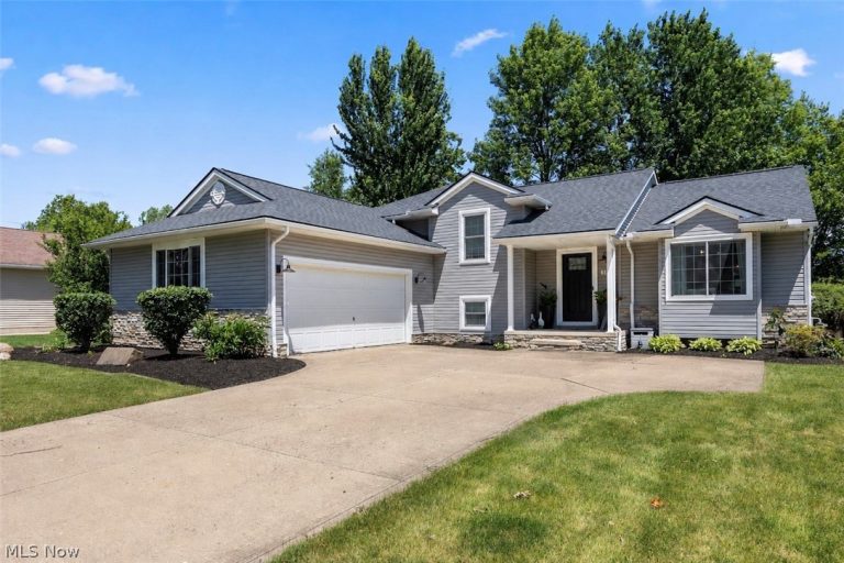 1193 Elm Street, Grafton, OH - Photo 2