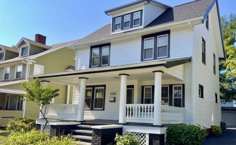 13127 Cedar Road, Cleveland Heights, OH - Photo 4