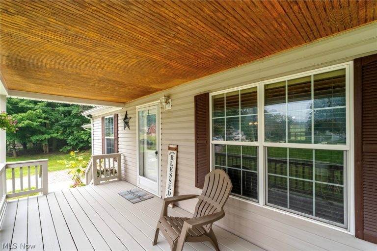 3306 Sycamore Drive, New Waterford, OH - Photo 8